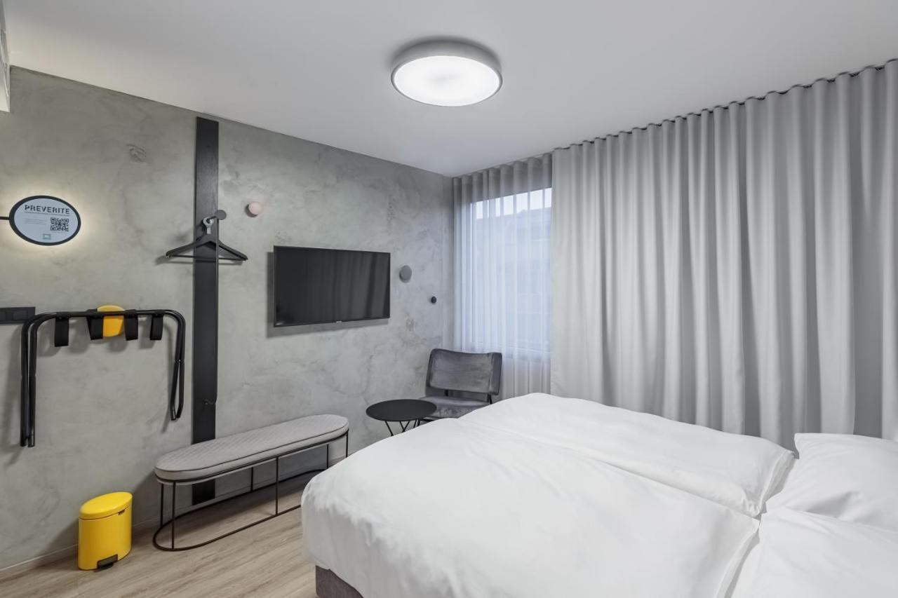 Отель Ibis Styles Ljubljana Centre Экстерьер фото